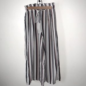 NEW! Pinstripe wide leg pants
